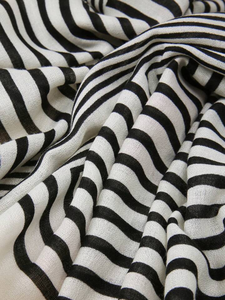 Niket Opulent Scarf