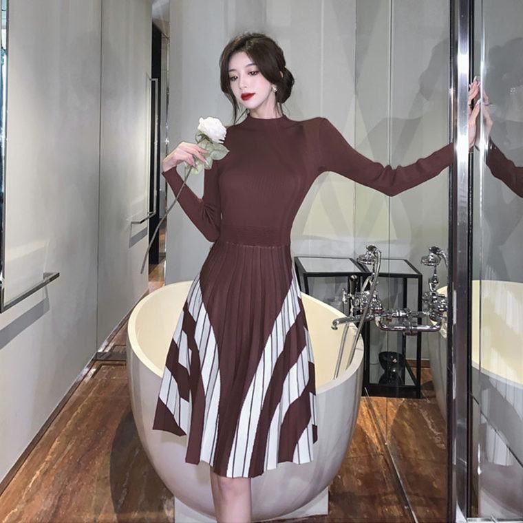 Capes Full Sleeves Knitted Dress