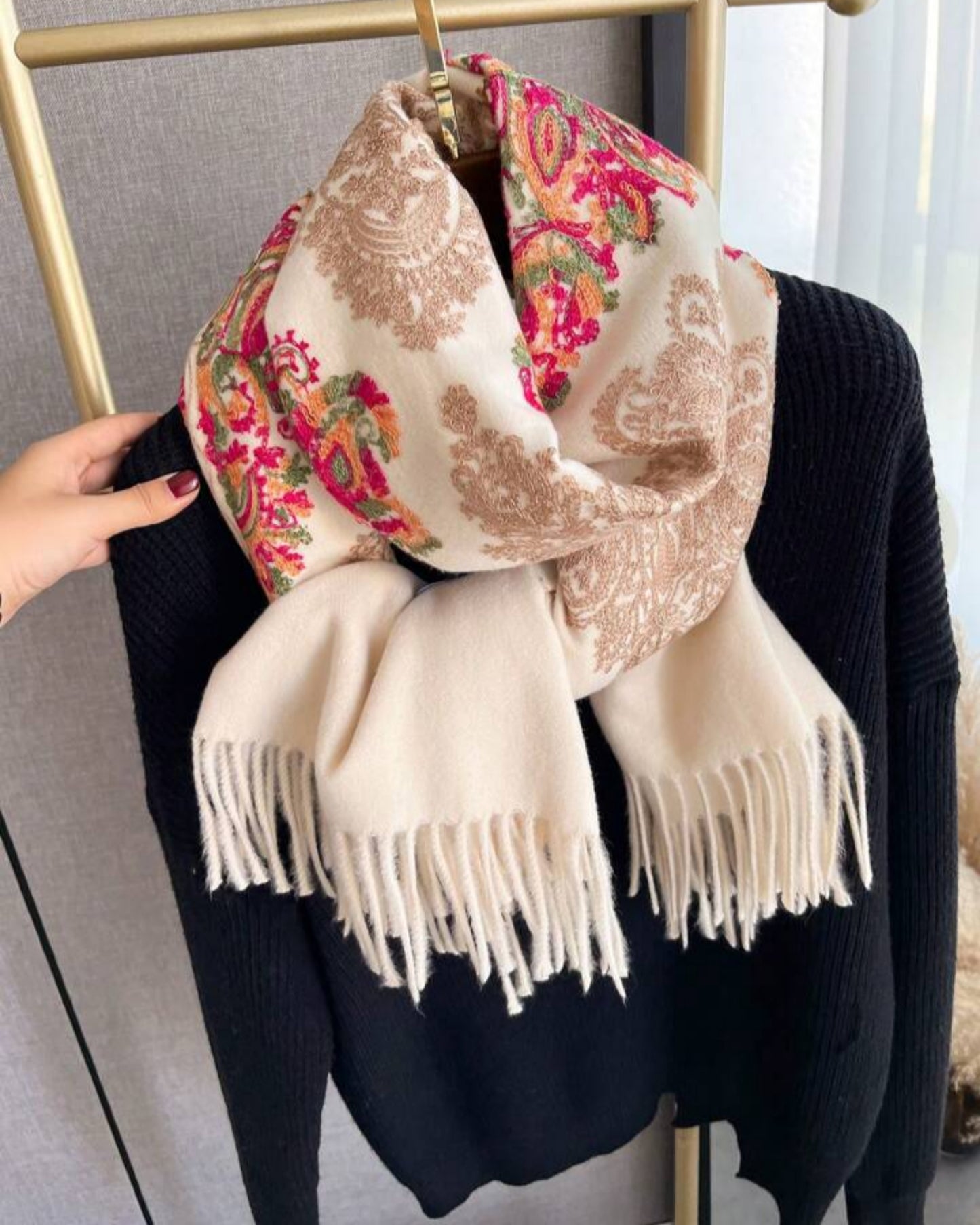 The Heritage embroidered Cashmere Wrap