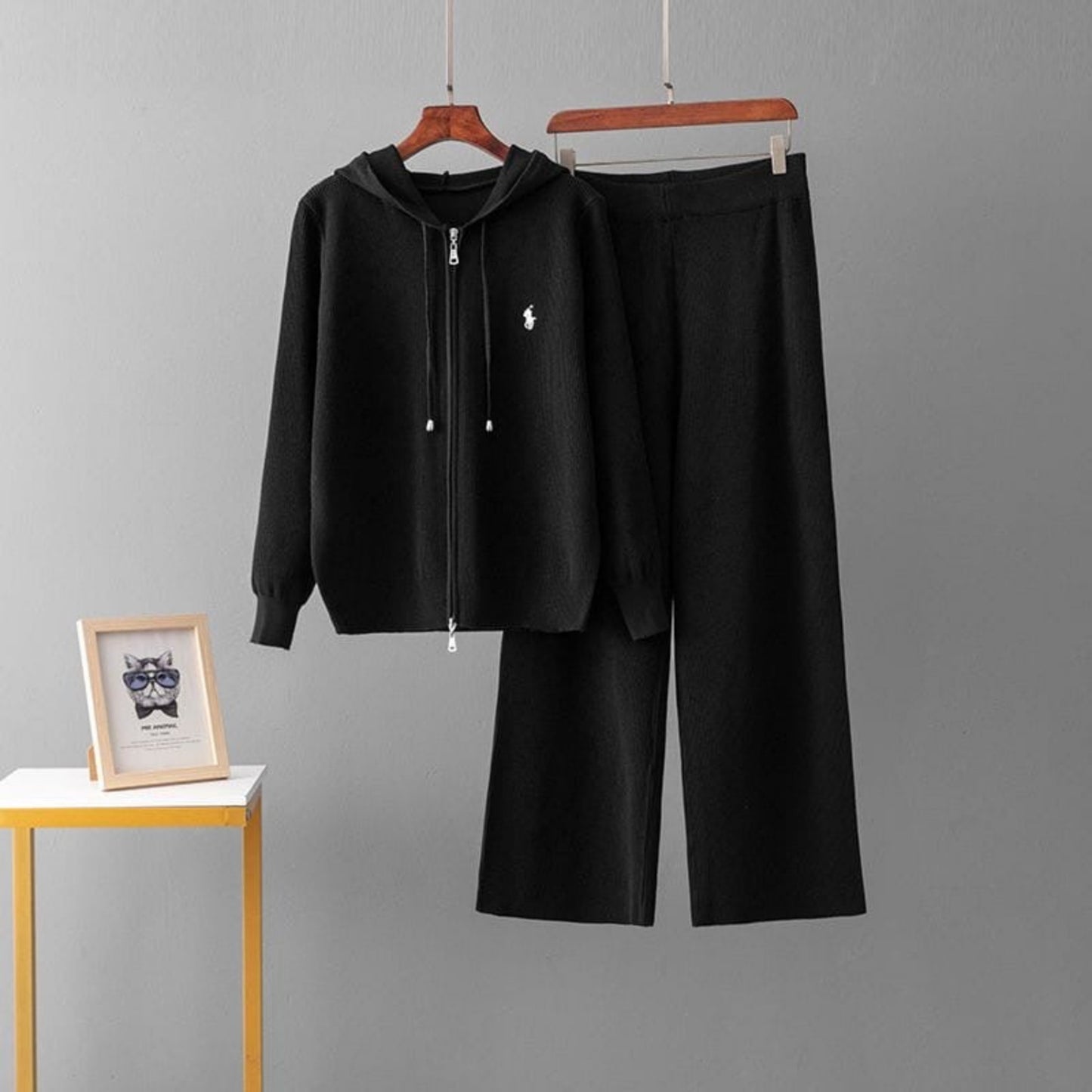 Chic Ribbed Knit Hooded Leisure Suit