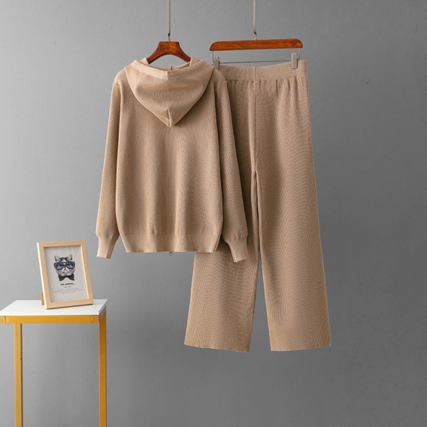 Chic Ribbed Knit Hooded Leisure Suit