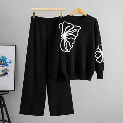 Comfy Loungewear Knit Two-Piece Set with Floral Embroidery