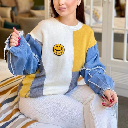 Javiour Smiley Oversized Pullover