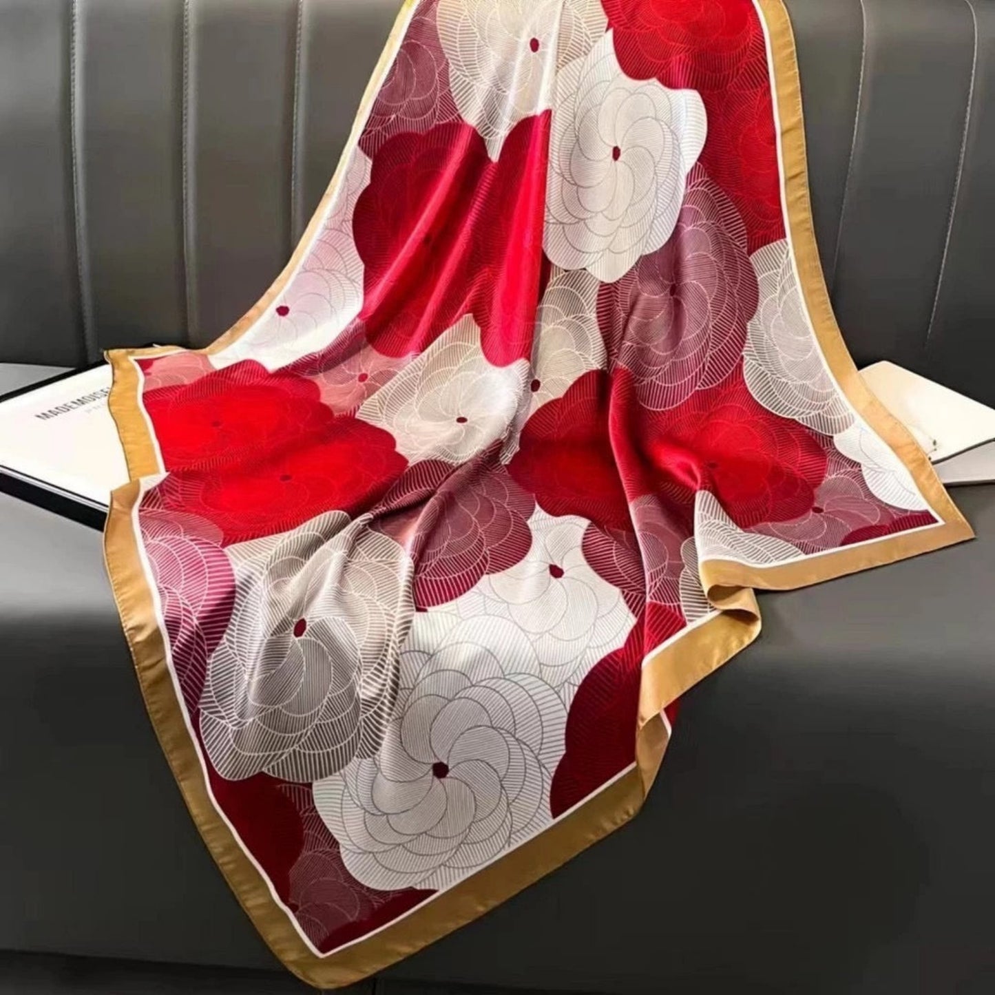 Hafi Elegant Floral Silk Scarf