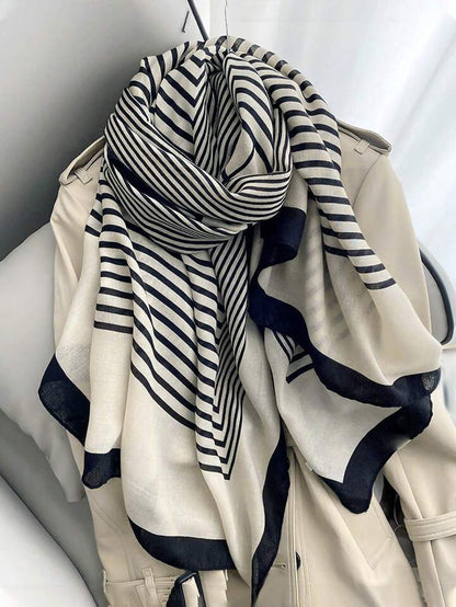 Niket Opulent Scarf
