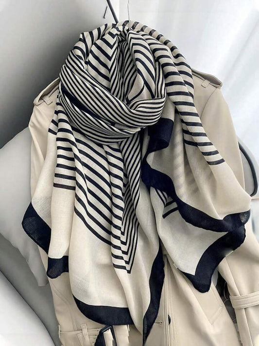 Niket Opulent Scarf