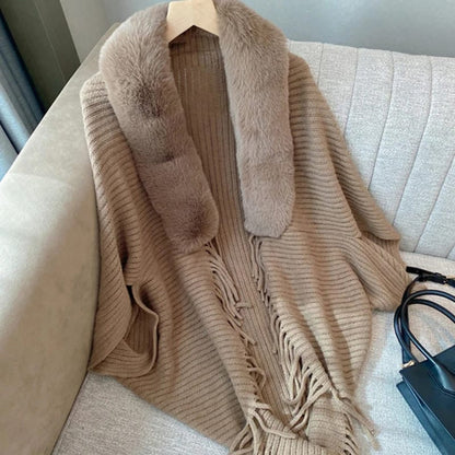 Luxe Fur Collar Fringe Poncho