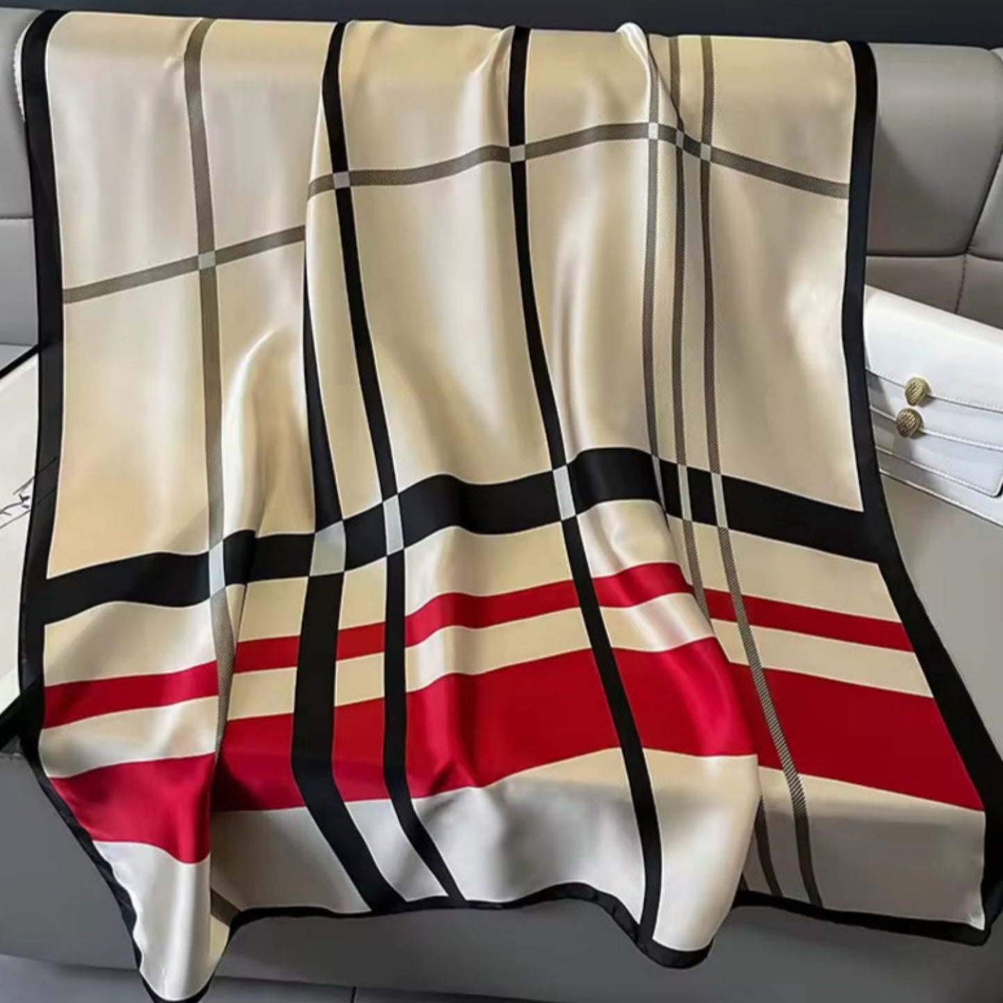Metropolitan Plaid Luxe Scarf