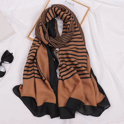 Sawn Opulent Scarf