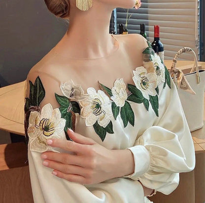Veiara Floral Silk Top