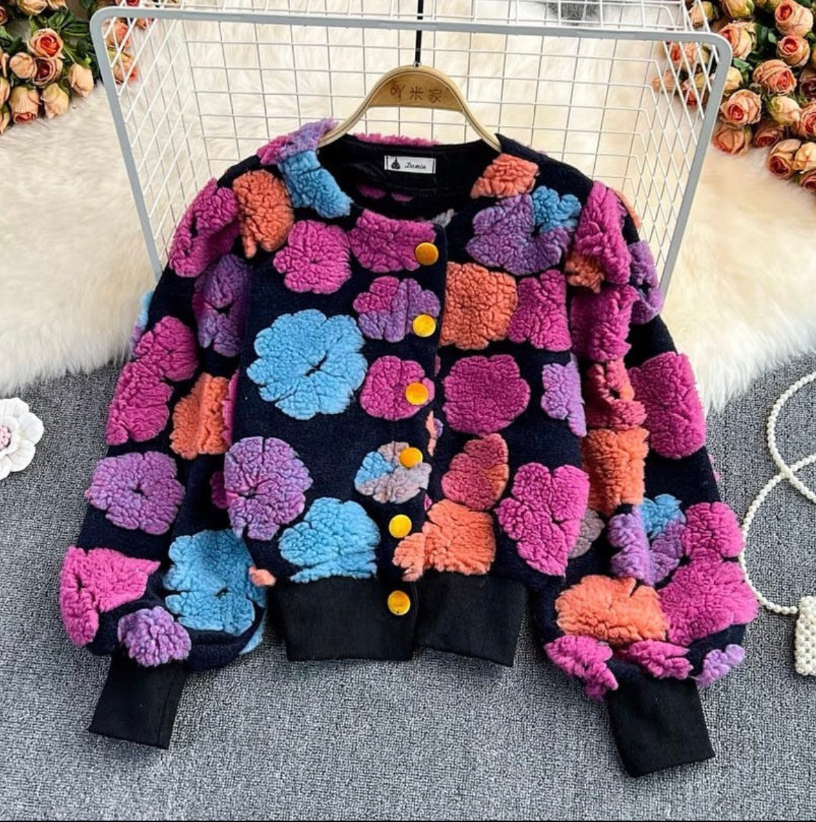 Oblong Floral Crop Jacket